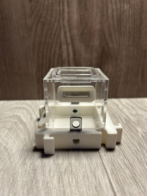 Módulo forrajeo Conector 4 Vías 8x8x8 cm - Ventilación + Compuertas | Hormiwood